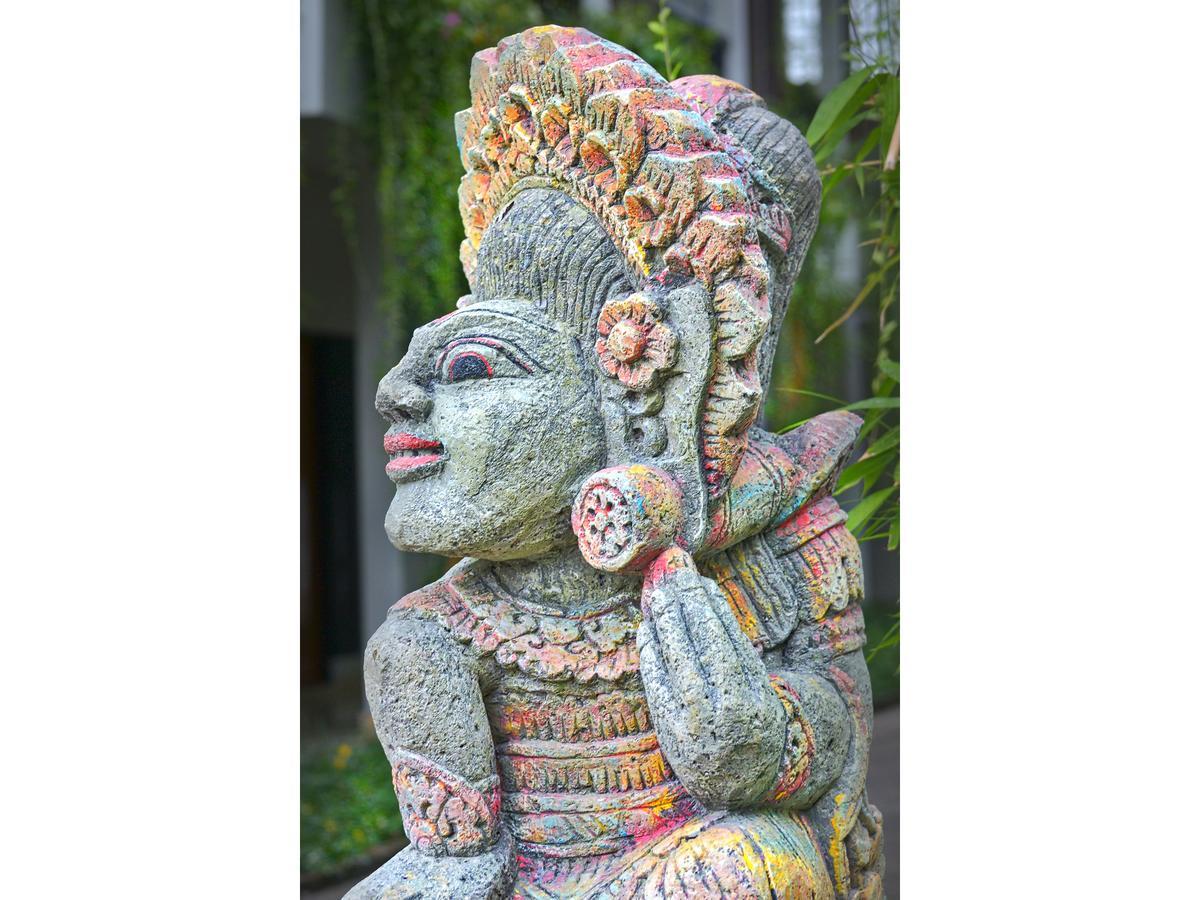 Trumbu Nusa Jimbaran  Exterior photo