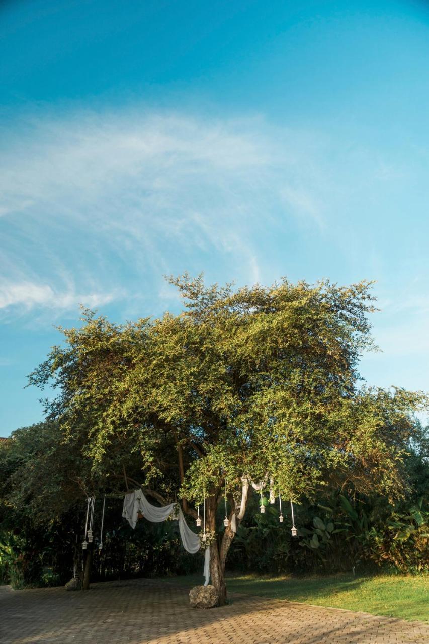 Trumbu Nusa Jimbaran  Exterior photo