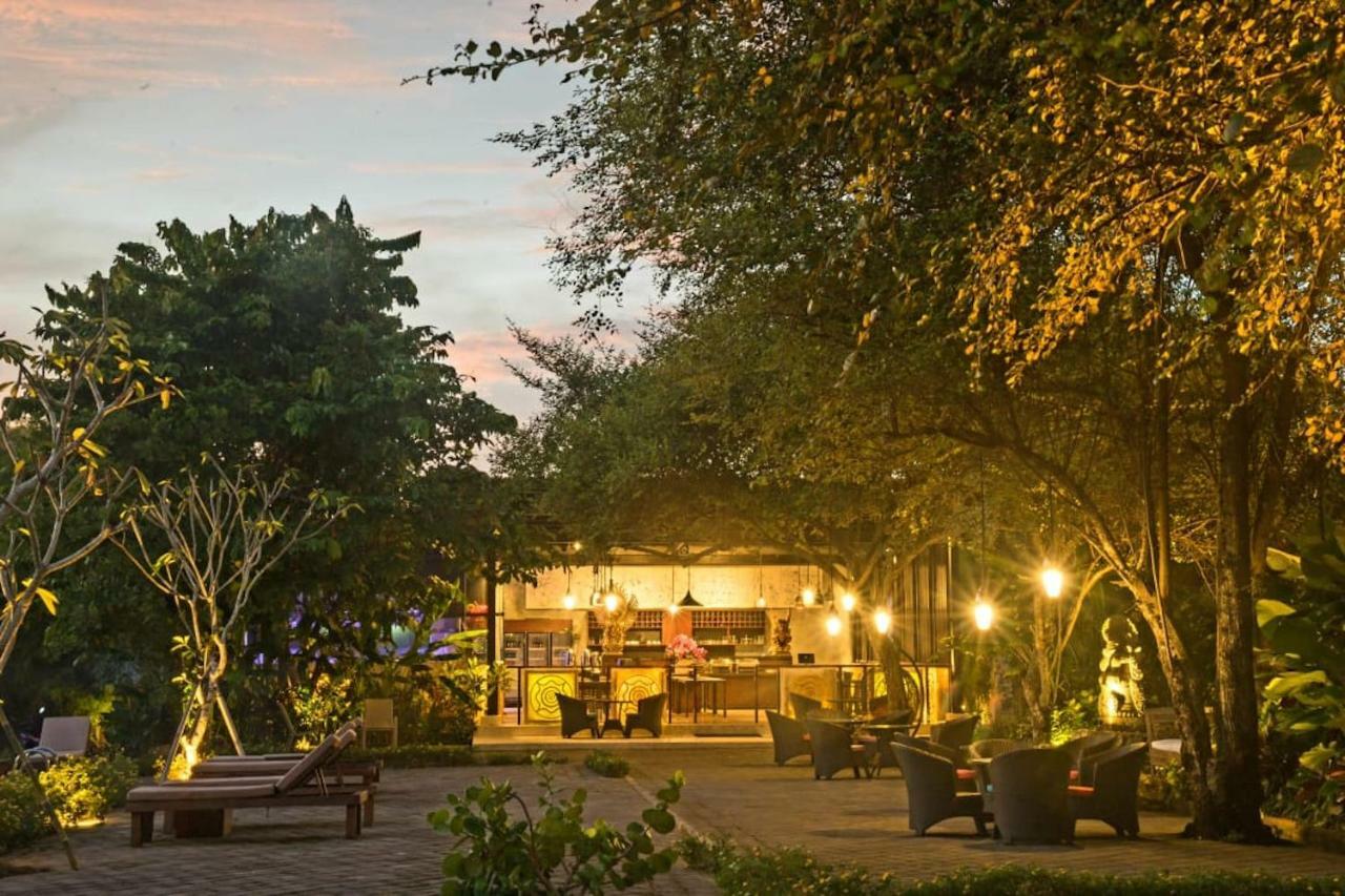 Trumbu Nusa Jimbaran  Exterior photo