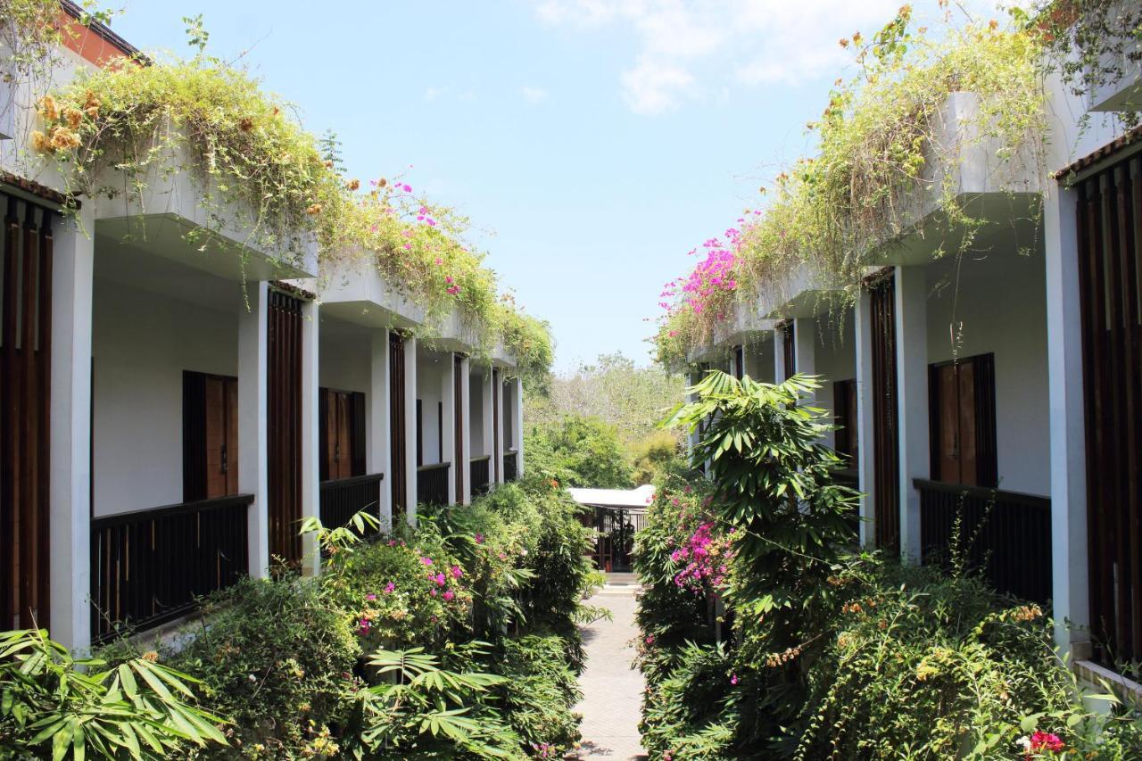 Trumbu Nusa Jimbaran  Exterior photo